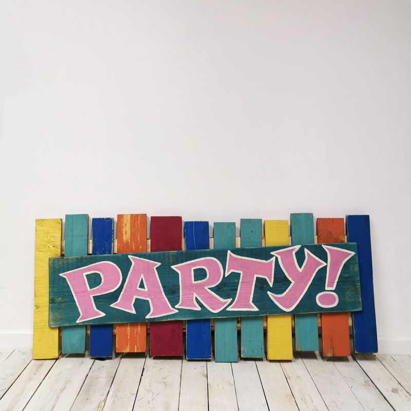Colourful Pallet Party Sign 1